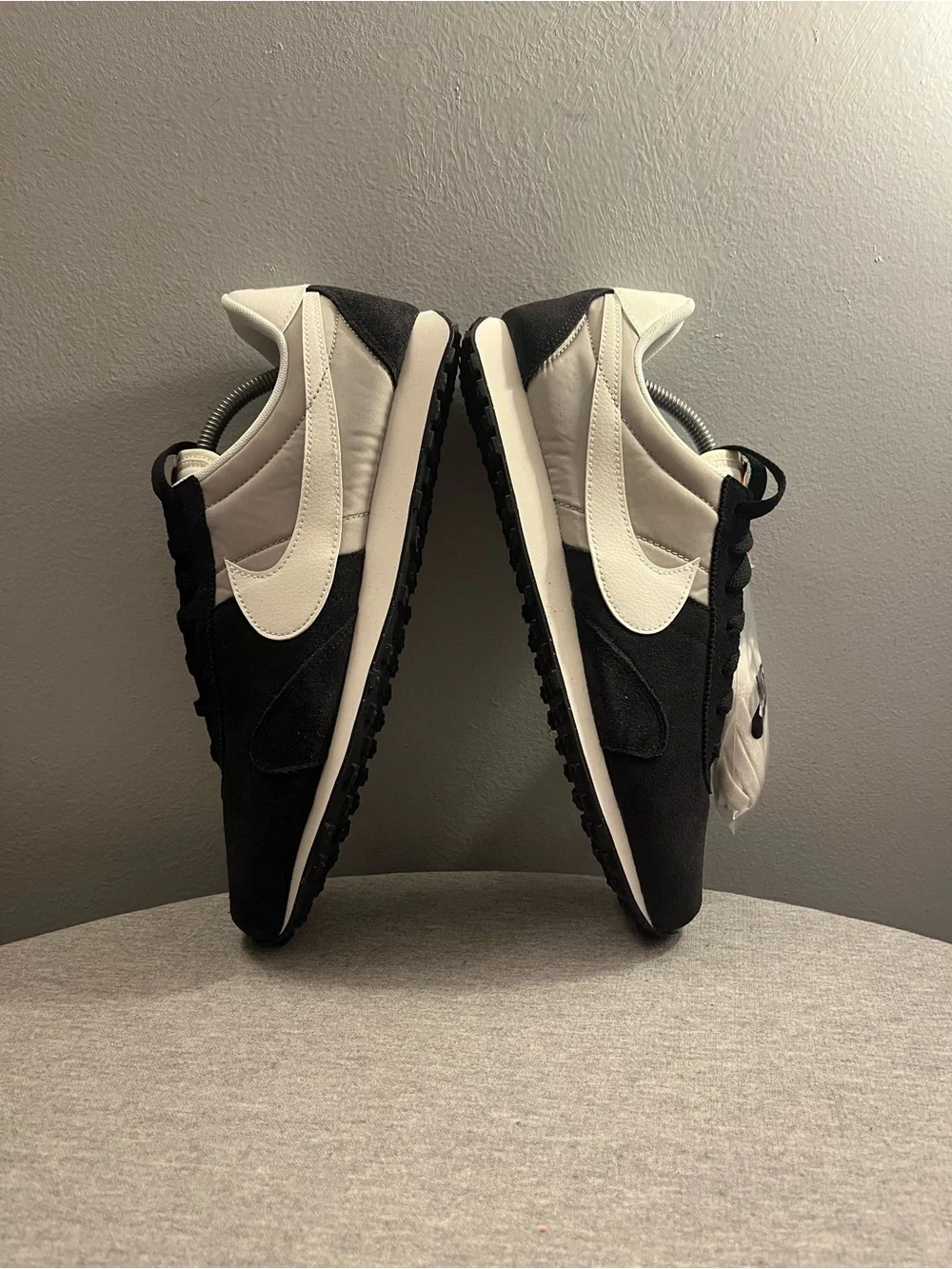 Nike Pre Montreal '17 Black Sail Pale Grey Men's Shoes Size 10 898031-001